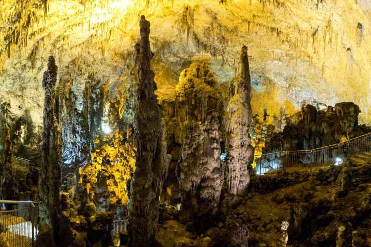 Chiuse le famose grotte del Centro Italia