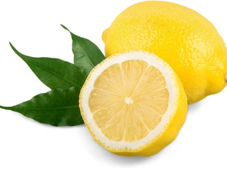 benefici limone comodino