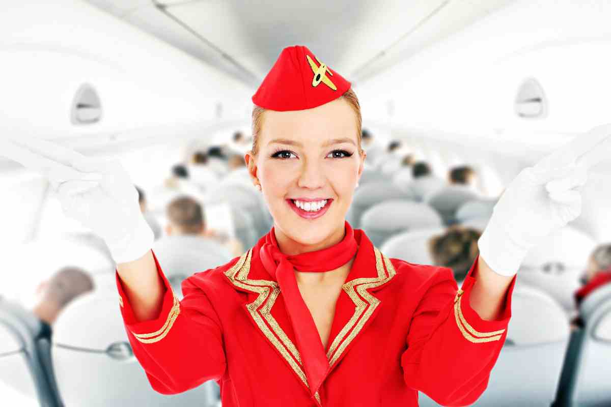 Compagnia aerea assume hostess steward