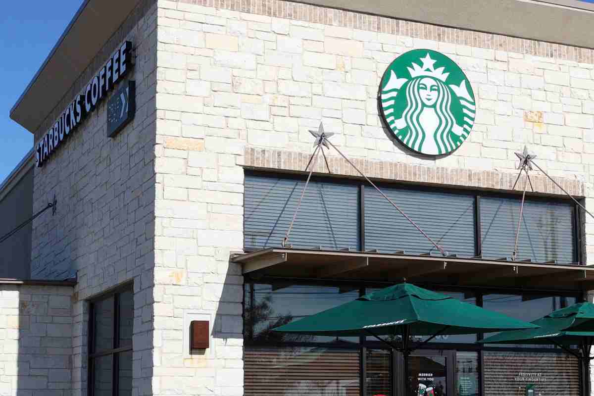 Starbucks nuova apertura prima della fine dell'anno