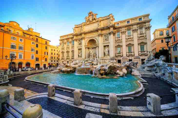 fontana trevi roma