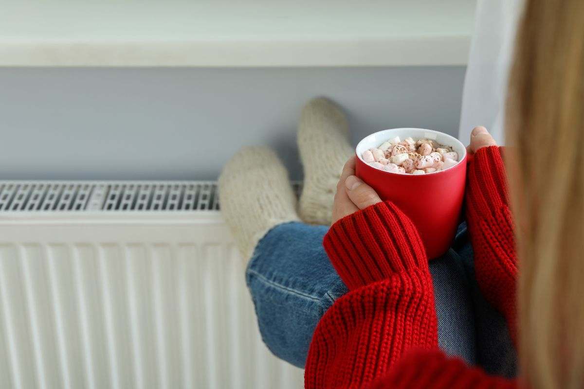 evitare piedi termosifone